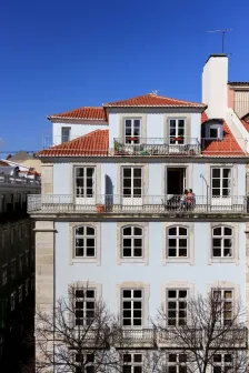 Douradores 住宅楼改造 José Adrião Arquitetos_1179461_13