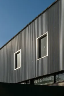 Isla 体育馆 Albina Rossini Arquitectos_1178817_4