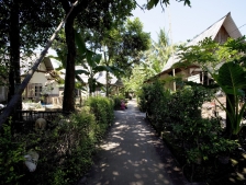 Nqibikan村重建