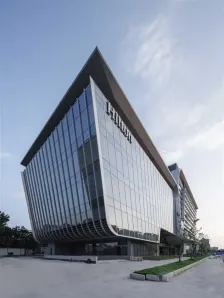 上海新虹桥灿辉希尔顿五星级酒店丨一幅展现流线与速度感的立面画卷---三益中国_10443_36