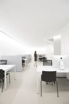 ARV 办公室，西班牙 Fran Silvestre Arquitectos_12