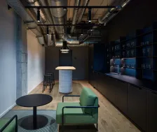 Base4Work共享办公空间，斯洛伐克 Studio Perspektiv_23