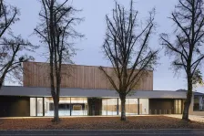 Ecole des Menuisiers 学校体育馆 Urbane Kultur_1178012_2