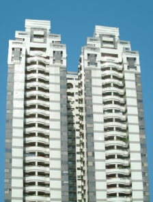 羅曼羅蘭藝術廣場大廈或羅曼羅蘭(Romain Rolland Art Plaza)