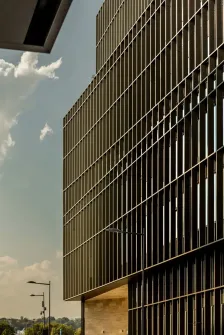 YOU Lot YA商务办公综合体 Studioninedots_10